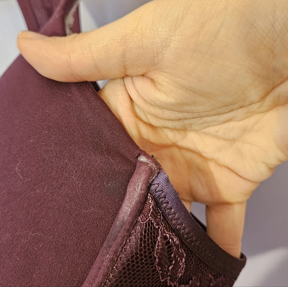 Victoria's Secret Body by Victoria Racerback Demi-Bra, Size 38DD - Picture 4 of 6